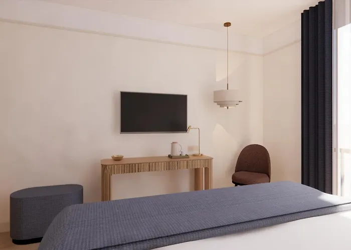 Hôtel Le Cardinal by Happyculture