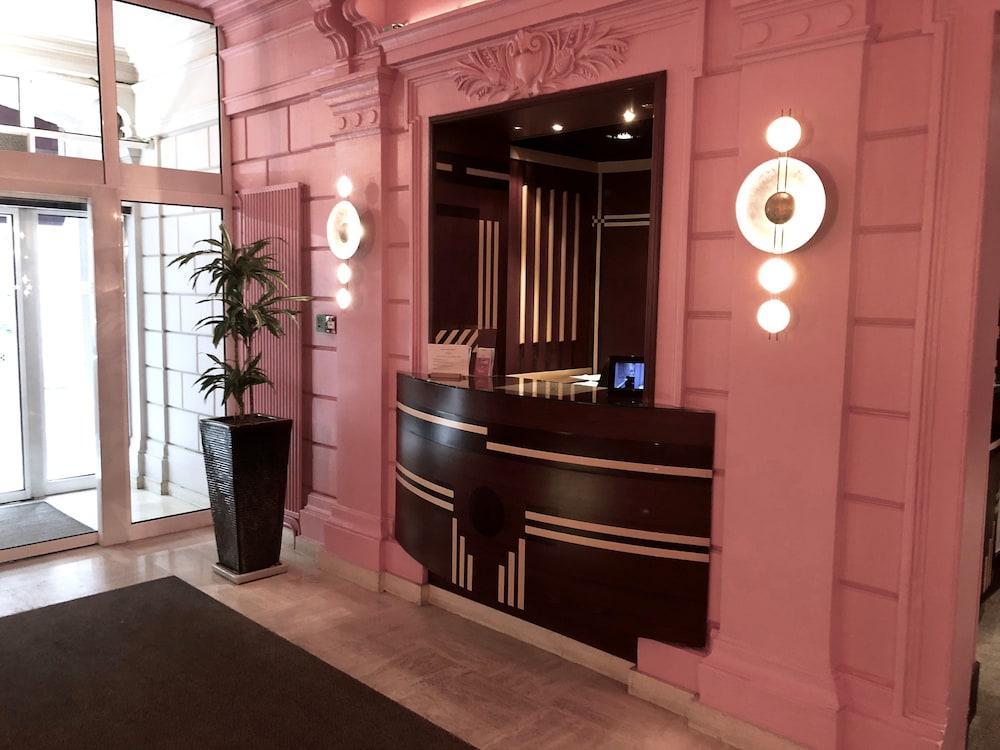 Le Cardinal By Happyculture Paris