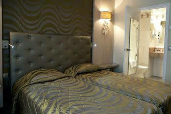 Le Cardinal By Happyculture Hotel